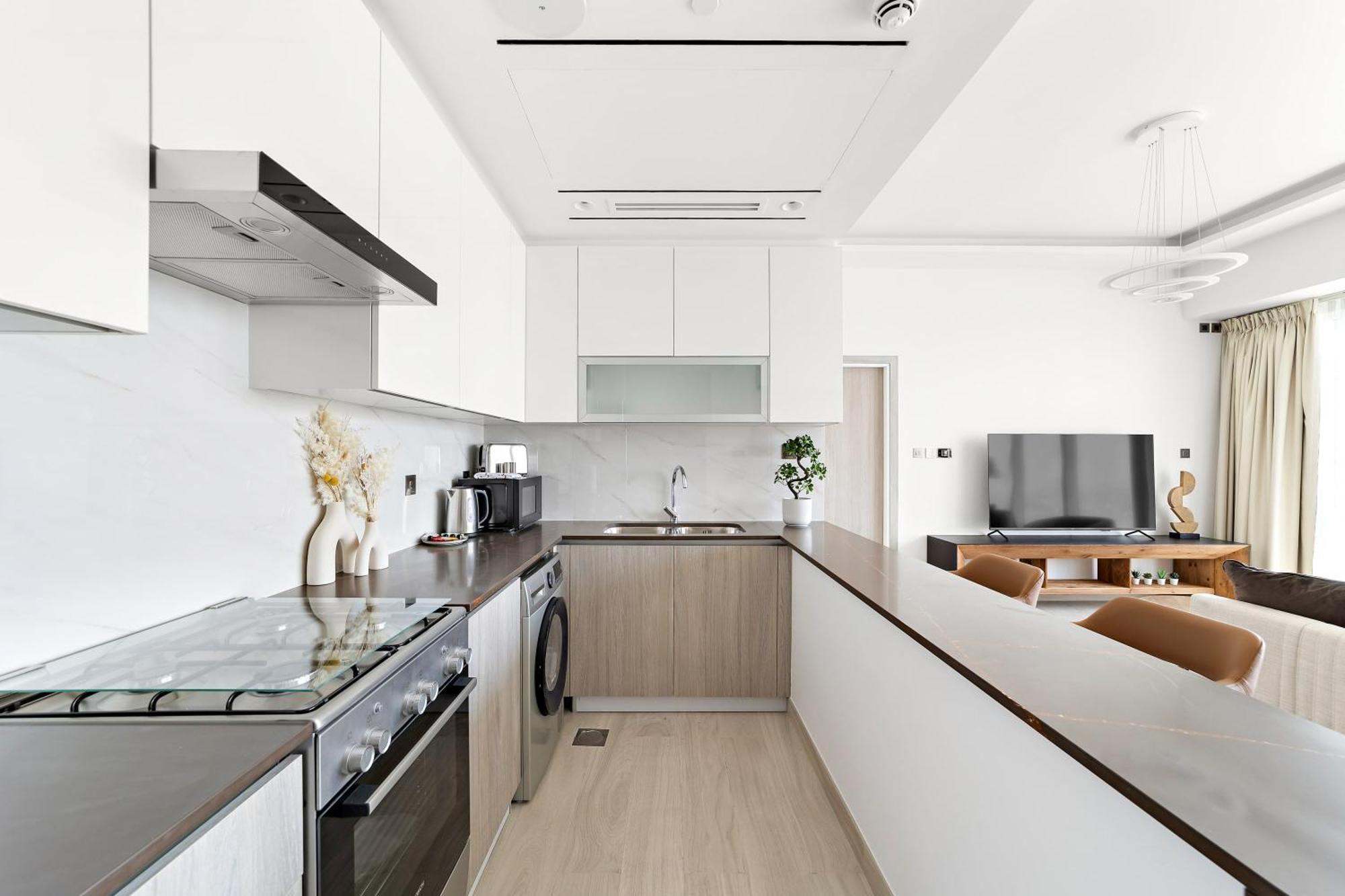 Stunning One-bedroom In Me Do Re In Jlt Apartment *